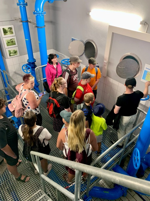 Energie hautnah erleben – Sommercamp-Kinder entdecken die Stadtwerke Hettstedt