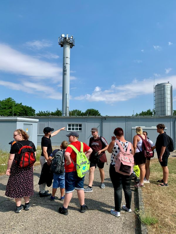 Energie hautnah erleben – Sommercamp-Kinder entdecken die Stadtwerke Hettstedt