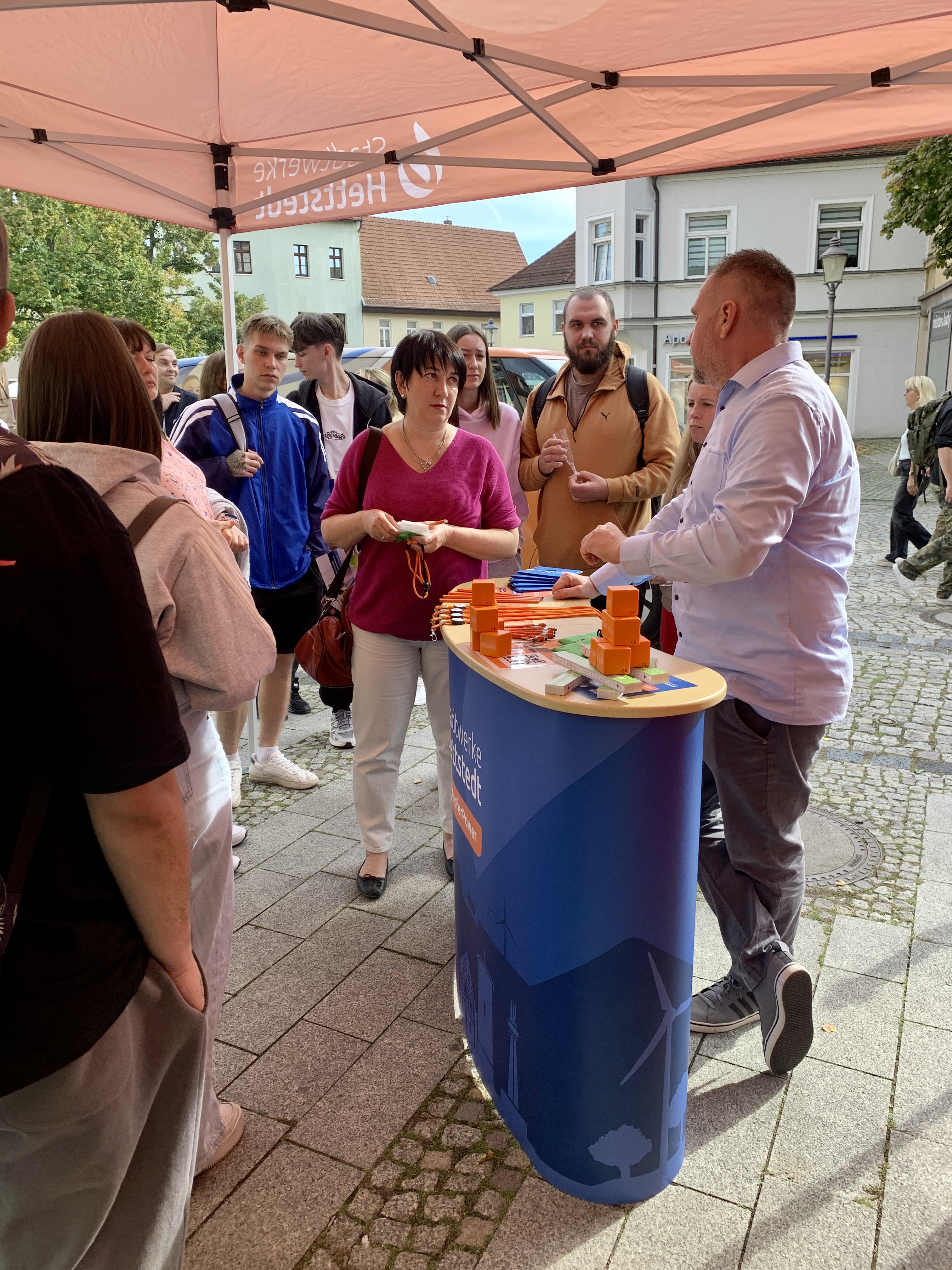 Gelungene Eröffnung unseres neuen Servicebüros im Rathaus Hettstedt